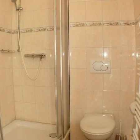 بيت ضيافة Deutsche Eiche Fruehstueckspension Und 3*