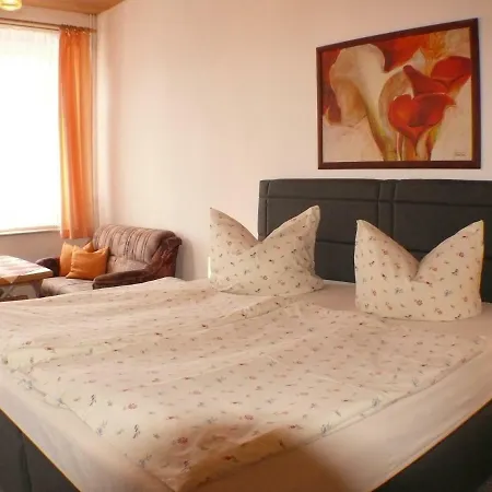 Vendégház Deutsche Eiche Fruehstueckspension Und 3*