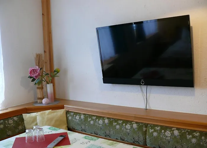 Deutsche Eiche Fruehstueckspension Und 3*