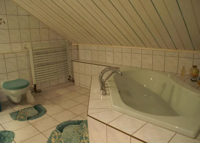 Guest house Deutsche Eiche Fruehstueckspension Und 3*