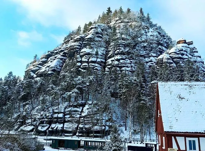 Deutsche Eiche Fruehstueckspension Und 3*